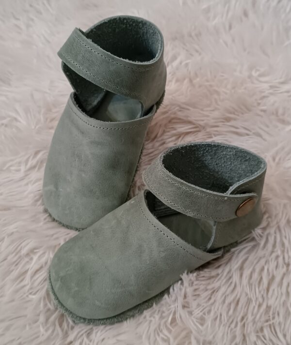 Ankle-Jane's