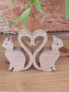 Cat love wood carving PC006