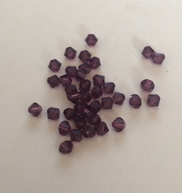 Swarovski® 6mm Bicone Bead Amethyst (23)