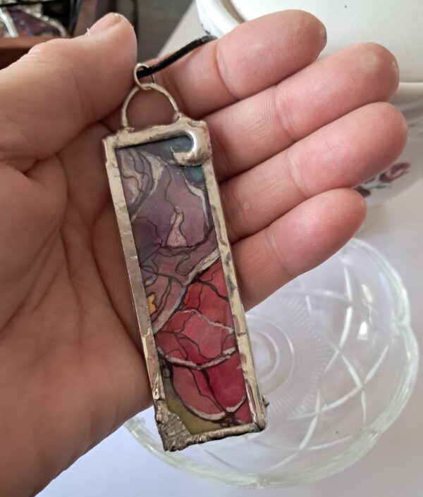 20250403_110657 Art pendant with flower detail