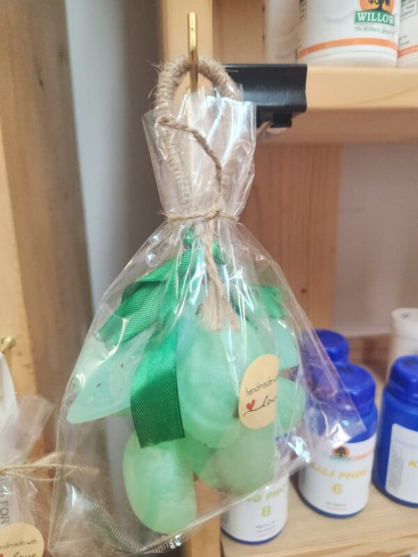 Handcrafted Limes - Soap-on-a-rope